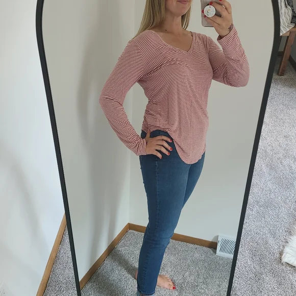 Old Navy Striped Pink And White V-Neck Long Sleeve Top - Picture 5 of 13